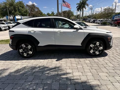 Used 2025 Hyundai Kona SEL FWD image 14