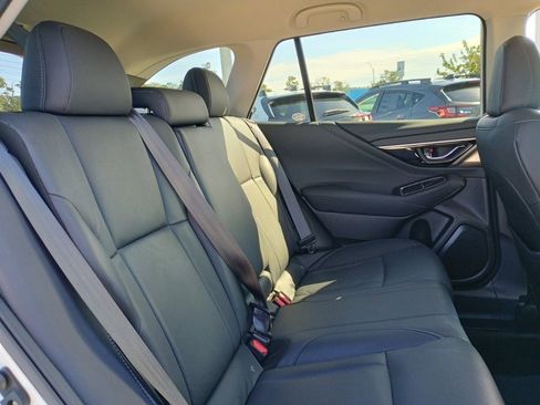 Certified 2022 Subaru Outback Limited image 21