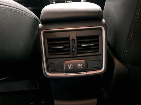 Used 2019 Subaru Forester Limited AWD/4WD image 28