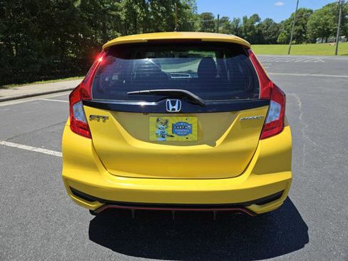 Used 2018 Honda Fit Sport image 4