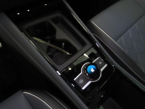 New 2026 Volkswagen Tiguan SEL R-Line image 17