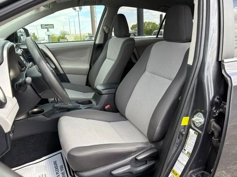 Used 2013 Toyota RAV4 LE AWD/4WD image 19