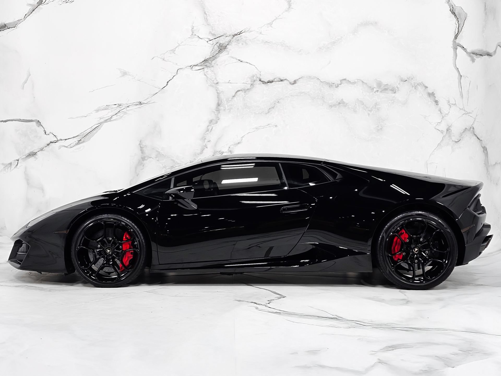 Used 2016 Lamborghini Huracan LP 580-2 RWD image 11