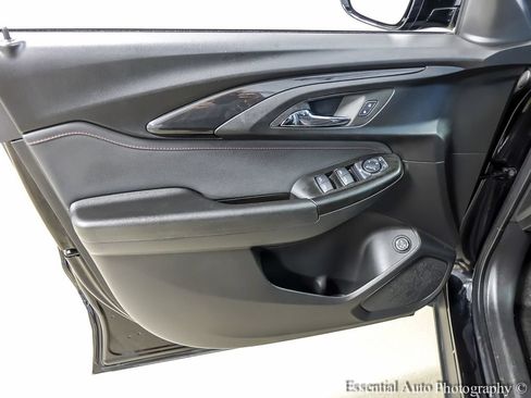 Used 2023 Chevrolet TrailBlazer RS w/ Sun and Liftgate Package FWD image 19