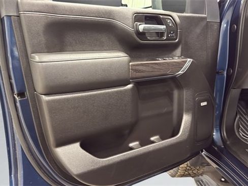 Used 2022 Chevrolet Silverado 3500 LTZ w/ LTZ Premium Package image 24