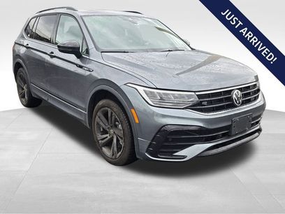 Used 2023 Volkswagen Tiguan SE R-Line