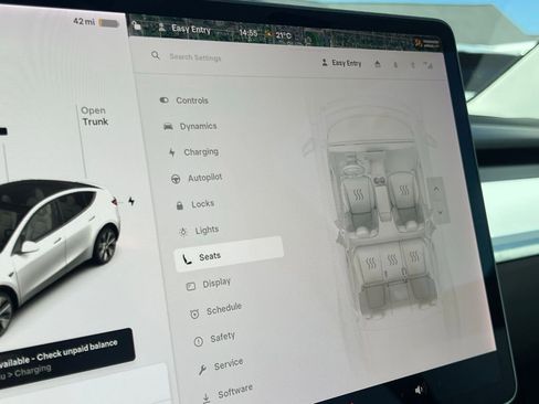 Used 2020 Tesla Model Y Long Range image 47