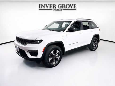 Used 2025 Jeep Grand Cherokee Limited 4xe AWD/4WD image 1