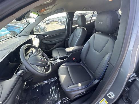 New 2026 Buick Encore GX Sport Touring w/ Advanced Technology Package image 11