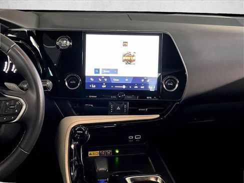 Used 2023 Lexus NX 350 AWD image 8