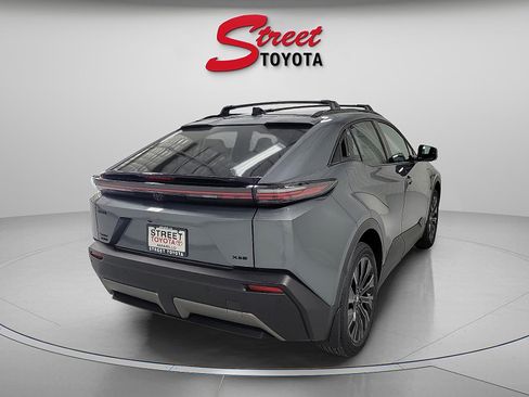 New 2026 Toyota C-HR AWD/4WD image 4