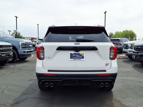 Certified 2022 Ford Explorer ST w/ Equipment Group 401A image 4