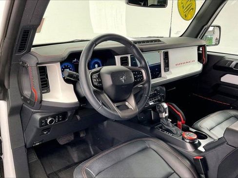 Used 2025 Ford Bronco Stroppe Edition image 14