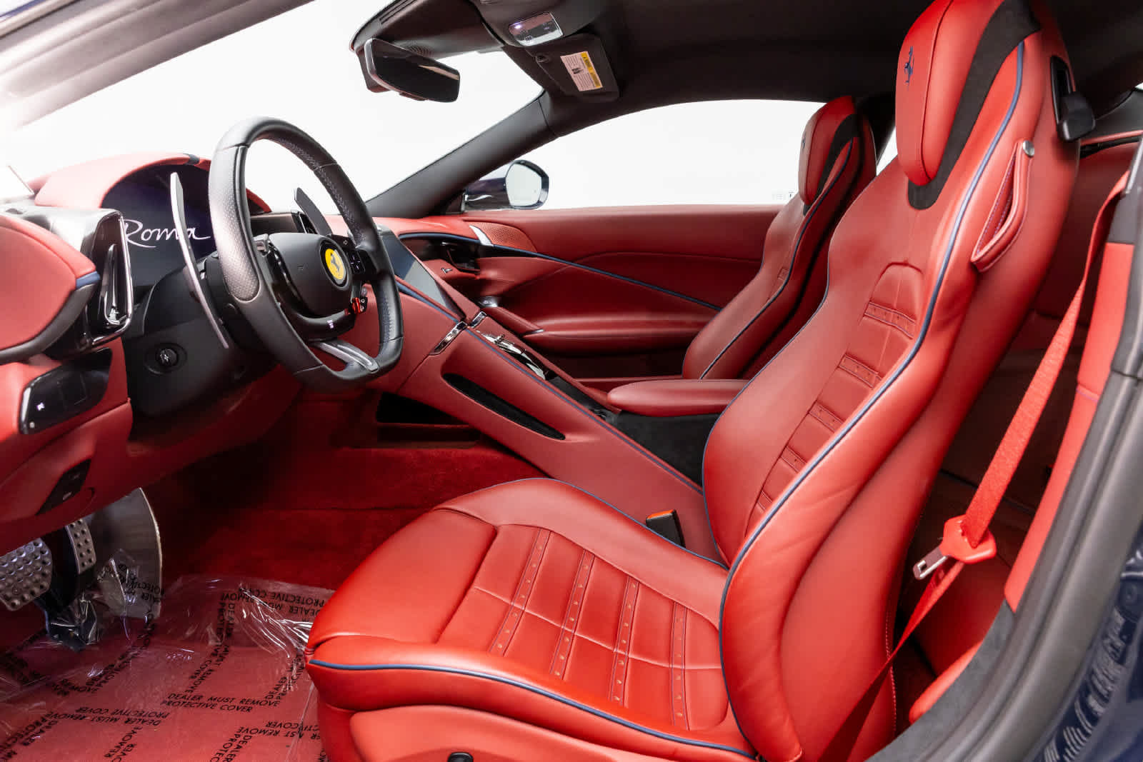 Used 2021 Ferrari Roma RWD image 11