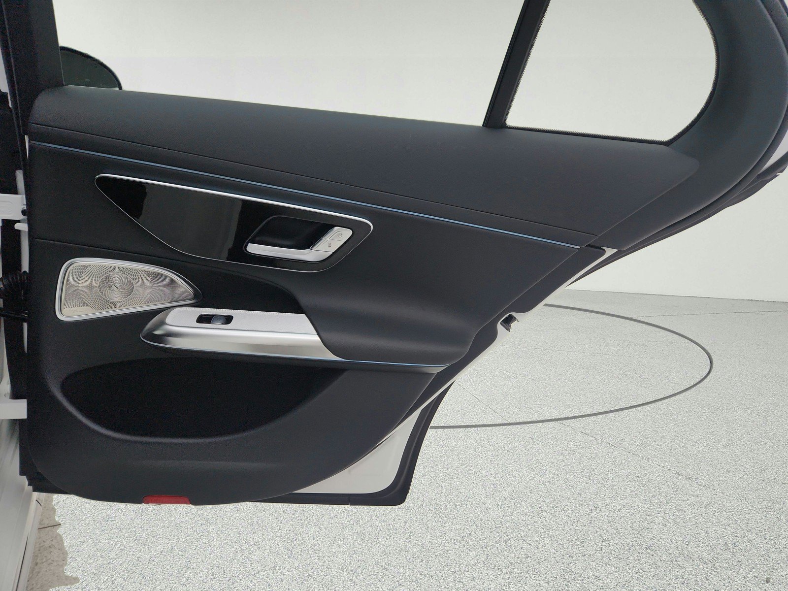 Certified 2025 Mercedes-Benz E 350 Sedan image 33