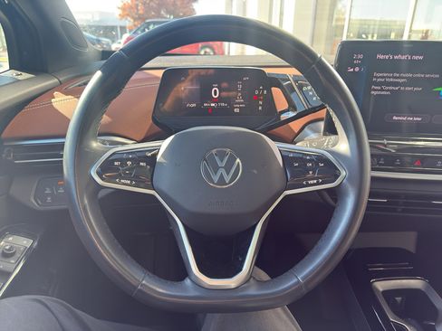 Used 2021 Volkswagen ID.4 Pro S w/ Gradient Package image 10