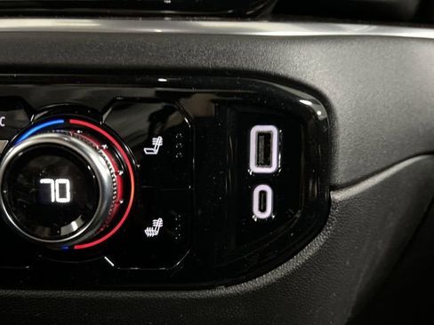 New 2026 GMC Sierra 1500 Elevation w/ Elevation Select Package AWD/4WD image 34