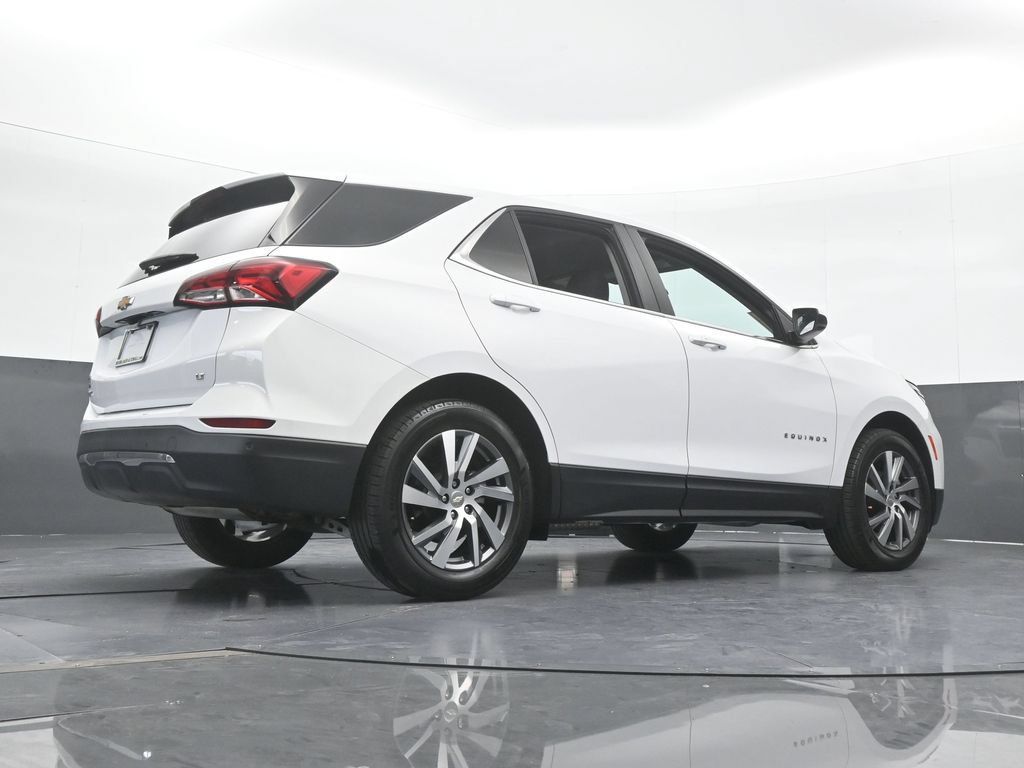 Used 2024 Chevrolet Equinox LT FWD image 59