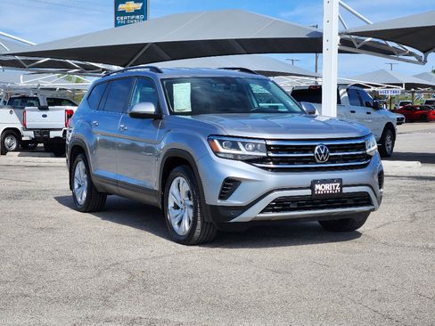 Used 2021 Volkswagen Atlas SE image 3