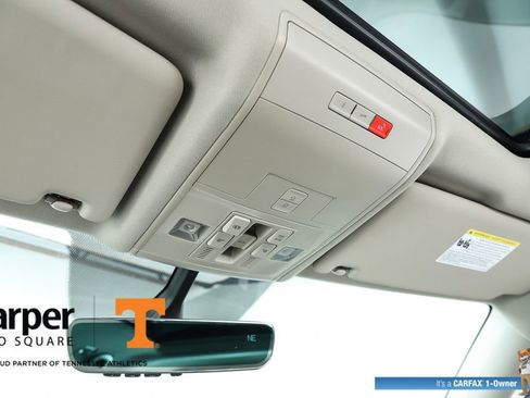 Used 2022 Volkswagen Atlas SE w/ Panoramic Sunroof Package image 65