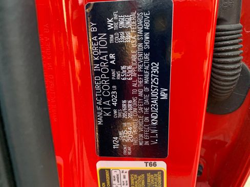 Used 2025 Kia Soul LX w/ LX Technology Package image 27