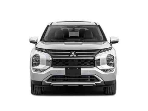 Used 2025 Mitsubishi Outlander SE AWD/4WD image 4