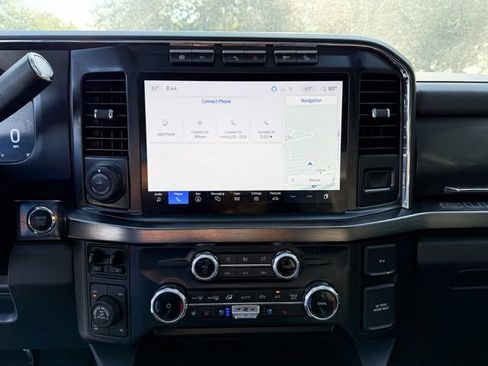 Used 2024 Ford F250 Lariat w/ Lariat Ultimate Package AWD/4WD image 13