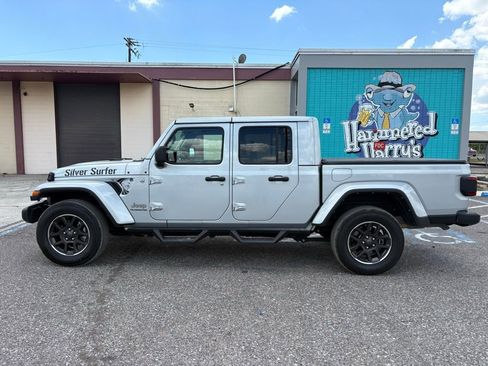 Used 2022 Jeep Gladiator Overland w/ Popular Equipment Package AWD/4WD image 6