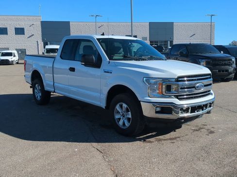 Used 2020 Ford F150 XLT w/ Trailer Tow Package image 2