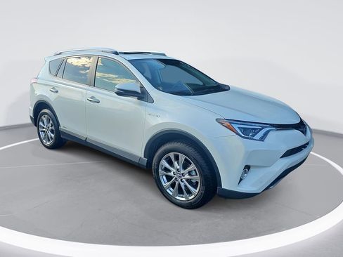 Used 2016 Toyota RAV4 Limited AWD/4WD image 3