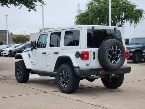 Certified 2022 Jeep Wrangler Unlimited Rubicon 4xe w/ Steel Bumper Group AWD/4WD image 5