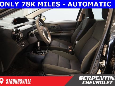 Used 2015 Toyota Prius C Two image 5
