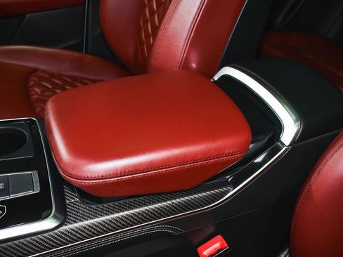 Used 2024 Audi SQ8 Premium Plus w/ Black Optic Package image 47