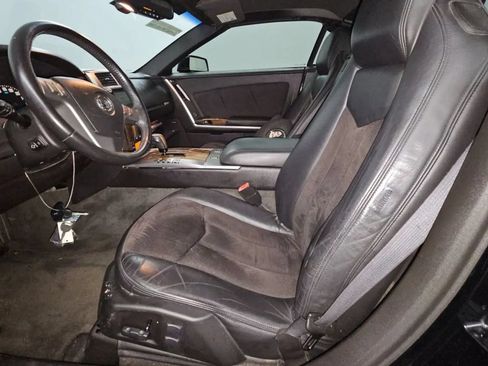 Used 2006 Cadillac XLR V RWD image 11