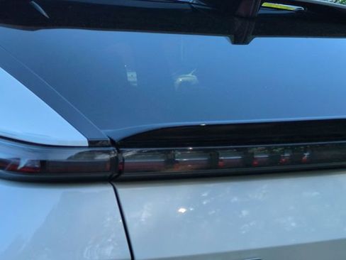 Used 2024 Cadillac Lyriq Sport RWD image 9