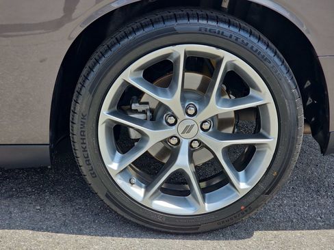 Used 2022 Dodge Challenger GT RWD image 31