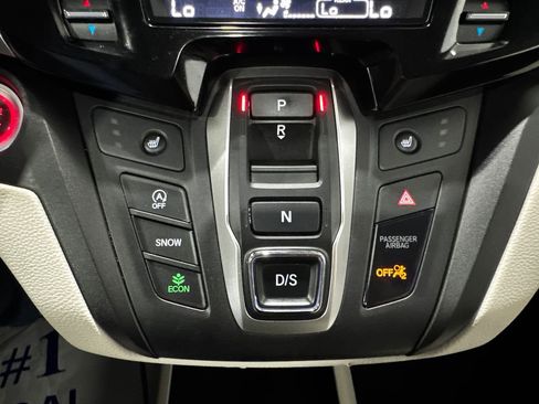 Used 2025 Honda Odyssey EX-L image 37