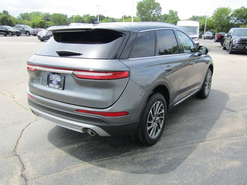 Used 2022 Lincoln Corsair AWD w/ Equipment Group 101A image 7