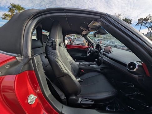 Used 2016 MAZDA MX-5 Miata Grand Touring image 19