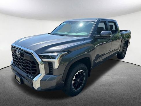 New 2026 Toyota Tundra SR5 AWD/4WD image 5