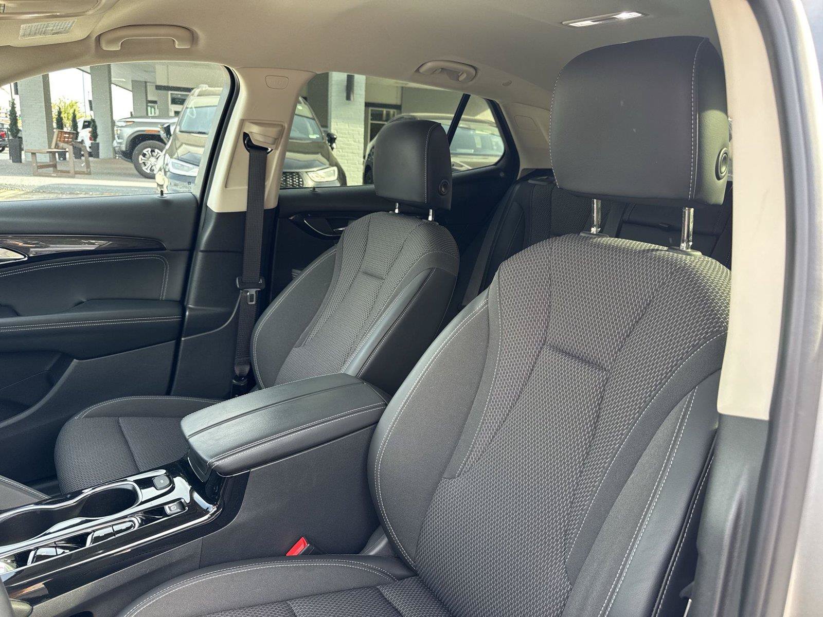 Used 2023 Buick Envision Preferred AWD/4WD image 18