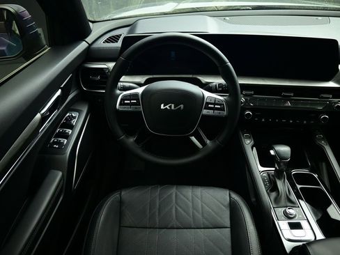 Certified 2024 Kia Telluride EX X-Line image 5