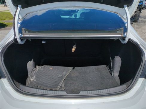 Used 2020 Chevrolet Malibu LS image 14