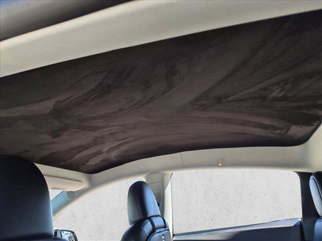 Used 2025 Tesla Model Y Long Range RWD image 19