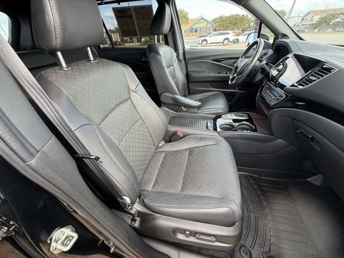 Used 2020 Honda Passport Elite image 11