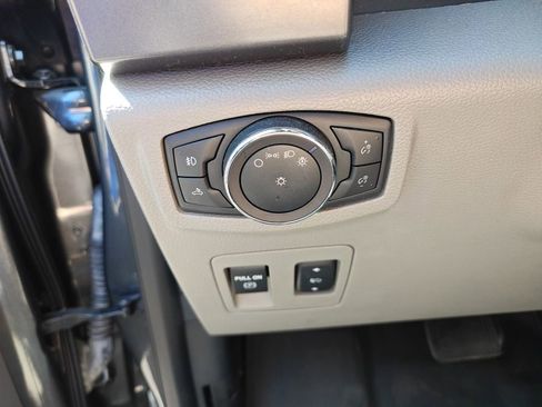 Used 2018 Ford F150 XLT w/ Equipment Group 301A Mid AWD/4WD image 13