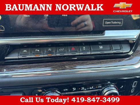 Used 2025 GMC Sierra 1500 Elevation w/ Preferred Package image 30