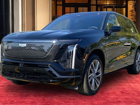 New 2026 Cadillac Vistiq Sport image 1