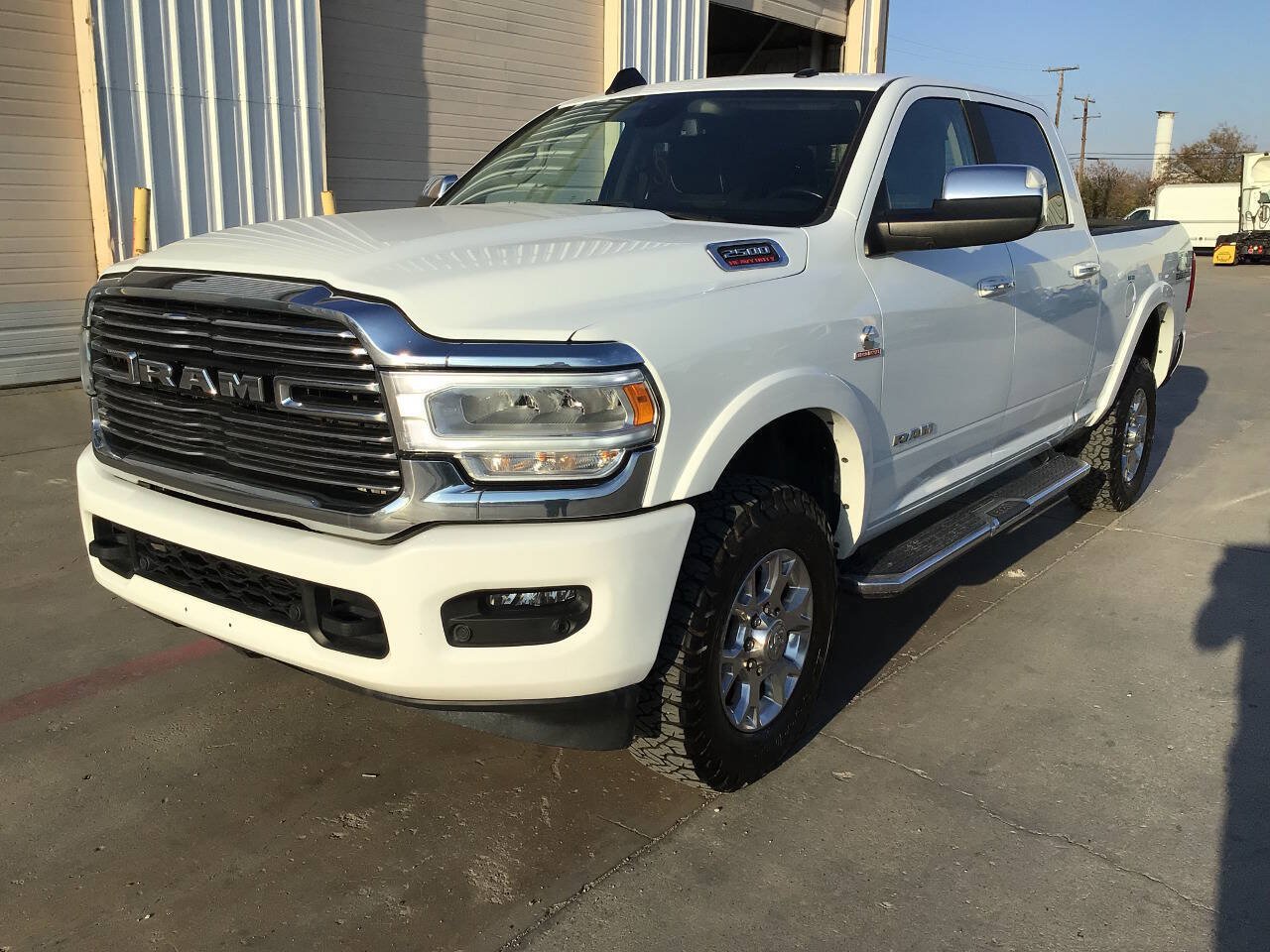 Used 2022 RAM 2500 Laramie AWD/4WD image 5