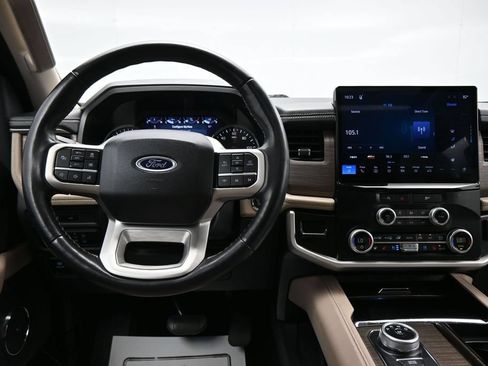 Used 2024 Ford Expedition Max Limited RWD image 15